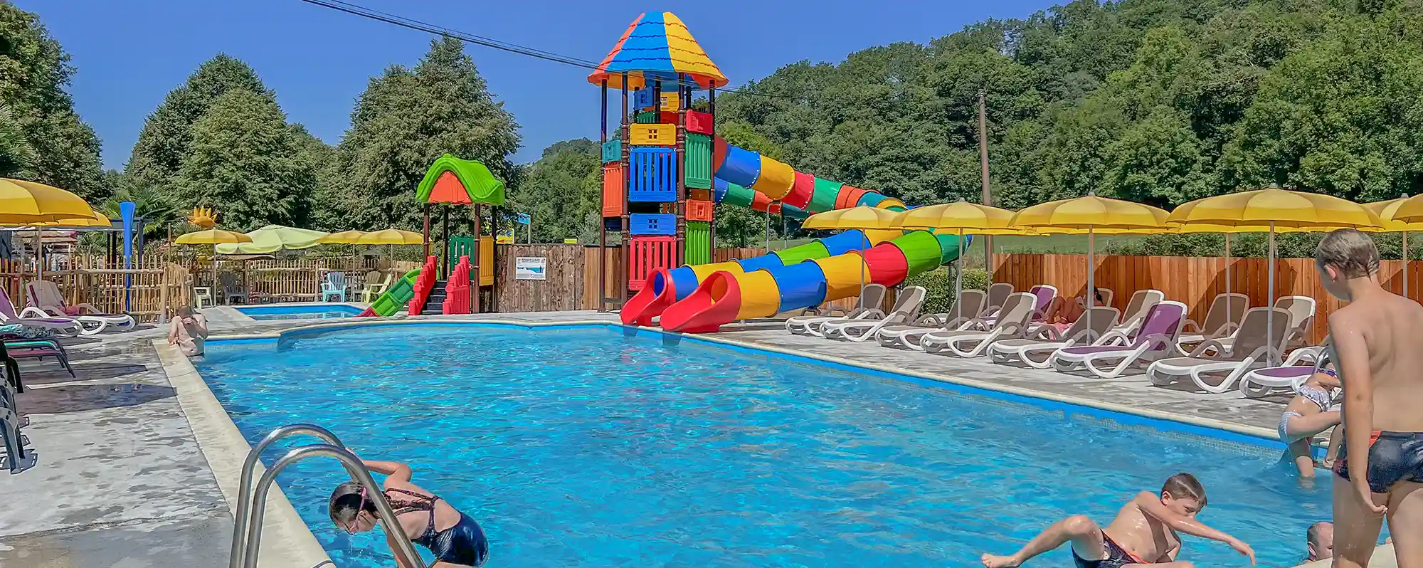 espace aquatique camping proche de lourdes